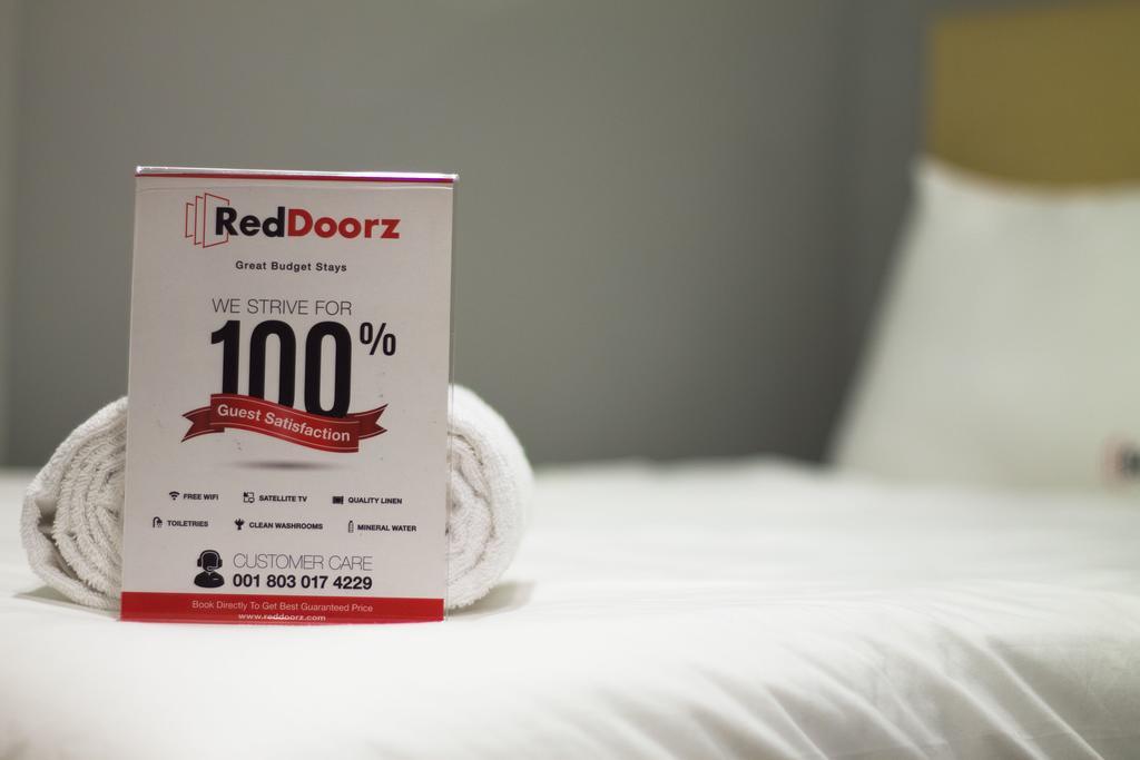 Reddoorz @ Padma Utara Hotel Legian Eksteriør billede